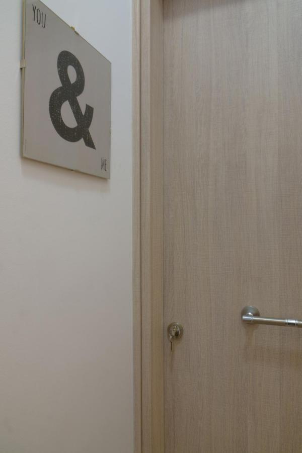 You & Me Cozy Apartments By Zain Atena Exterior foto