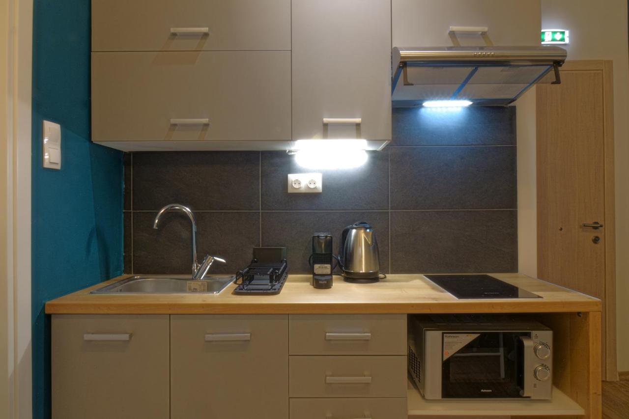 You & Me Cozy Apartments By Zain Atena Exterior foto